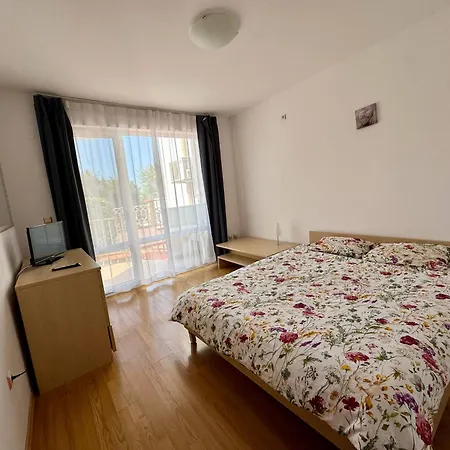 Mira Sea Paradise Apartament Cavarna
